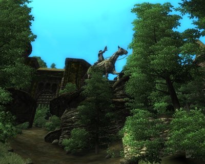 Eingangstor zur Stadt.Die Reiterstatua steht für Baldur Metternich,dem Anführer der truppen des Mittelreiches während des Passkrieges