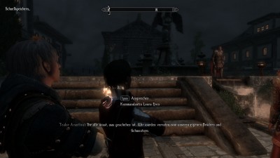 Die Kommandantin brennt wirklich vor Leidenschaft, für Tealos Rede - Buchstäblich. Wieso hast du dir deine Fakel in den Hals gestoßen!?